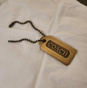 Coach tag